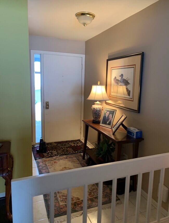 Foto del edificio - 275 Hickory Ln