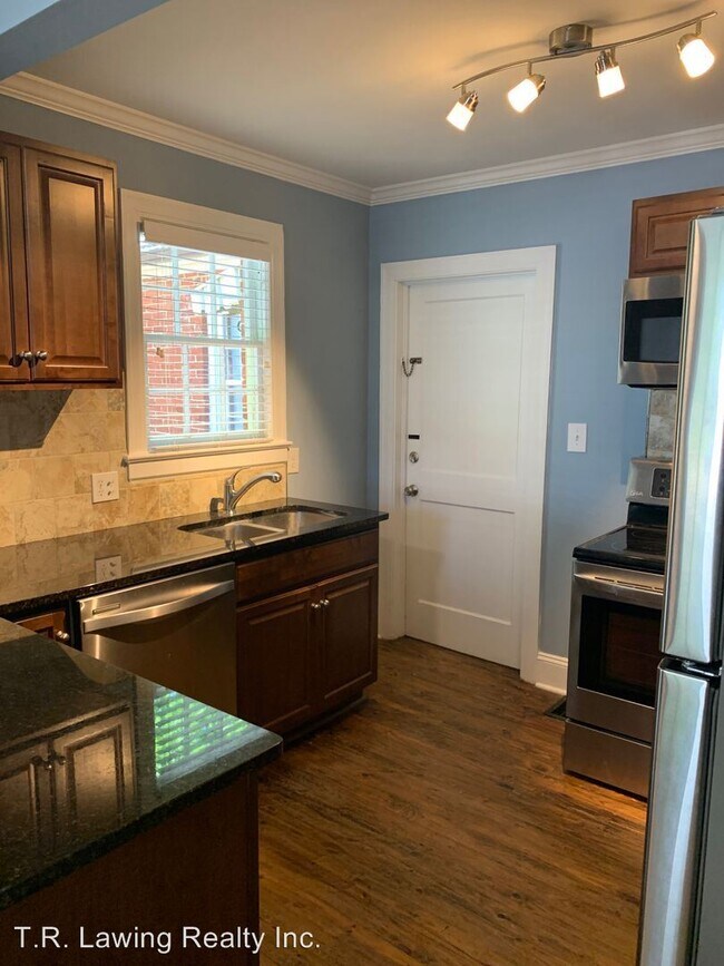 Foto del edificio - 2 br, 1 bath House - 2611 Providence Road