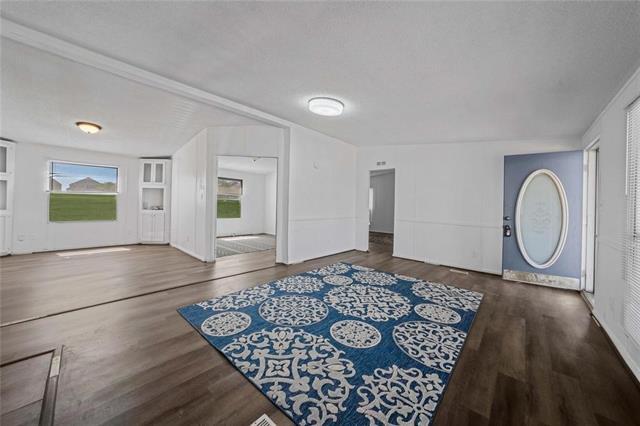 Foto del edificio - 5989 Edgewood Pl