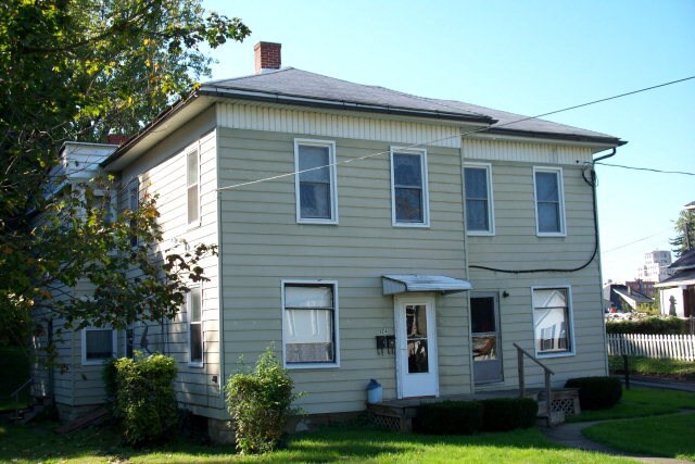 Primary Photo - 124 S Adams St