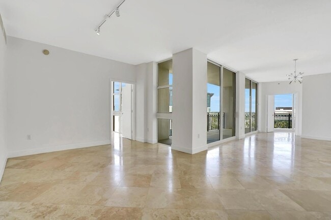 Building Photo - 550 Okeechobee Blvd