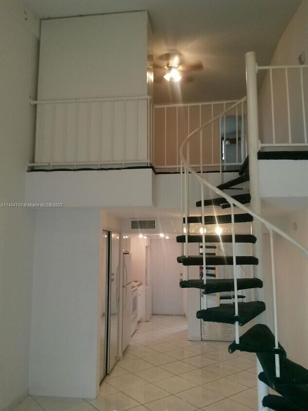 Foto principal - 4121 NW 26th St