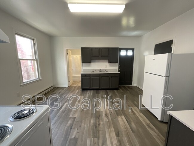 Foto del edificio - 122 Ann St