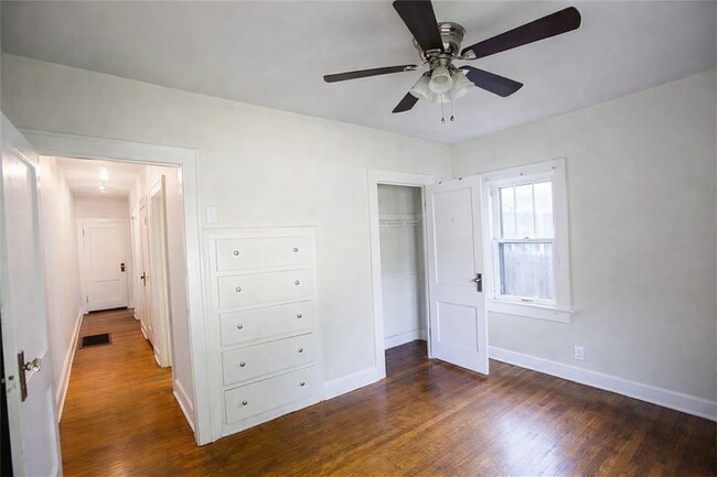 Foto del edificio - 4716 Guilford Ave