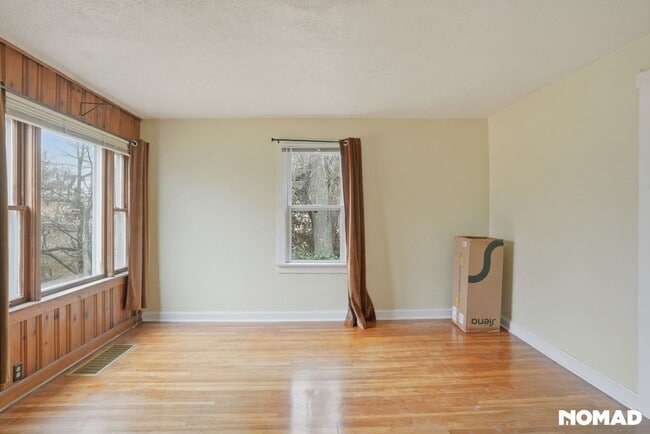 Building Photo - 1046 Marshall Ave