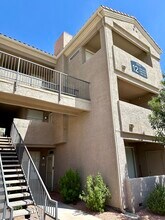 Building Photo - 3830 E Lakewood Pkwy W