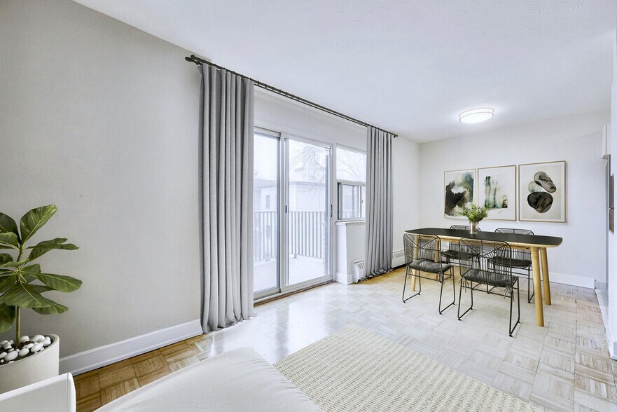 Landmark Apartments Apartments - 2493 Lake Shore Blvd W Toronto
