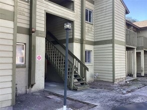 Building Photo - 2054 Bowen Dr