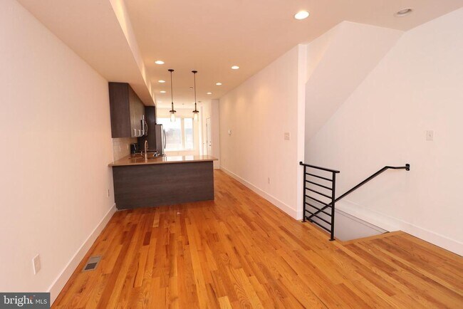 Foto del edificio - 1211 N Franklin St