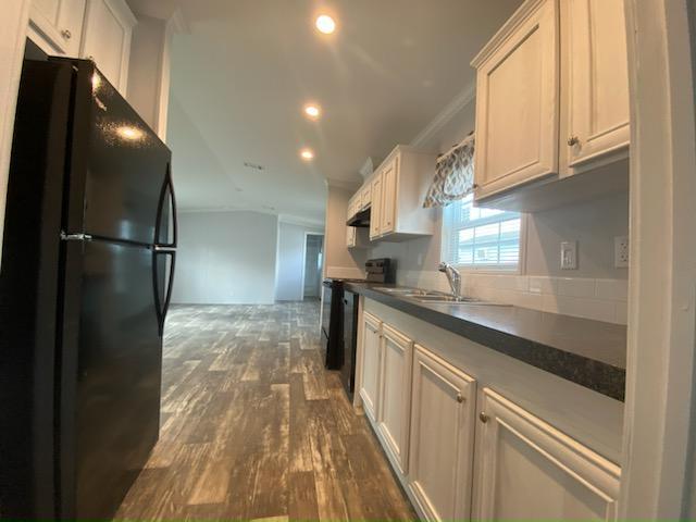 Building Photo - 6618 Stardust Ln