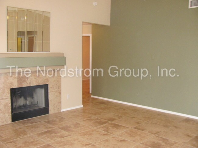Building Photo - 8647 N Golden Moon Way