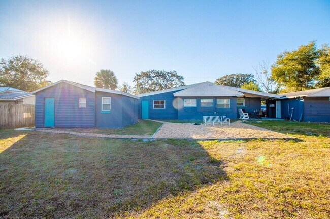 Foto del edificio - 1731 Grayson Dr