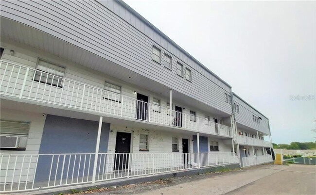 Foto del edificio - 5432 Cheri Ct