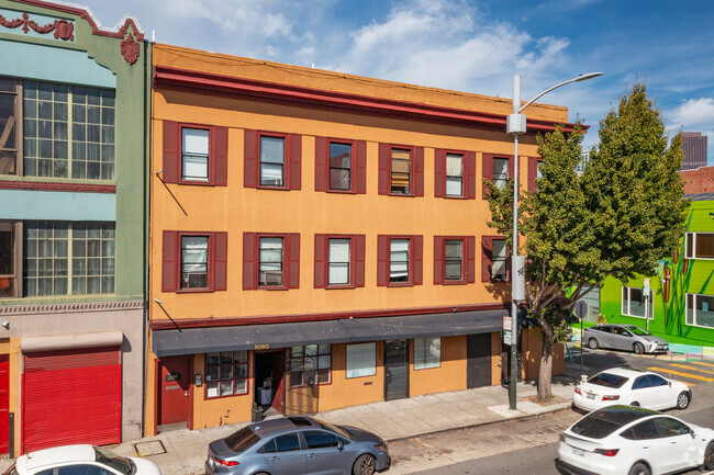 Building Photo - UrbaNests | 1080 Folsom Residences