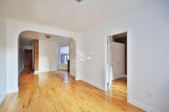 Building Photo - 2 bedroom in NEW YORK NY 10128