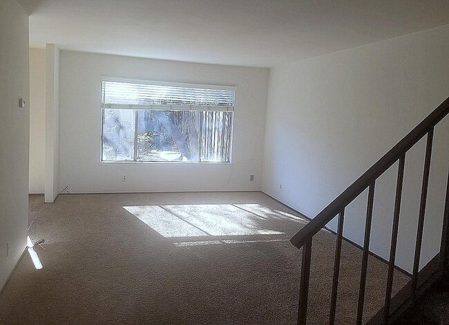 Building Photo - 2696 Sturla Dr