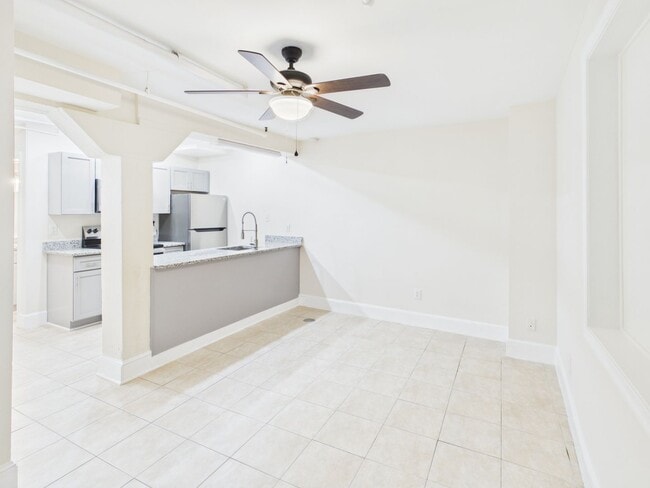Interior Photo - Flats at 14th
