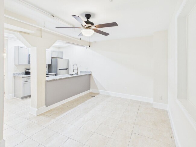 Interior Photo - Flats at 14th