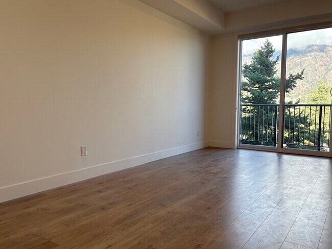 Photo du bâtiment - 1980 Upper Sundance Dr