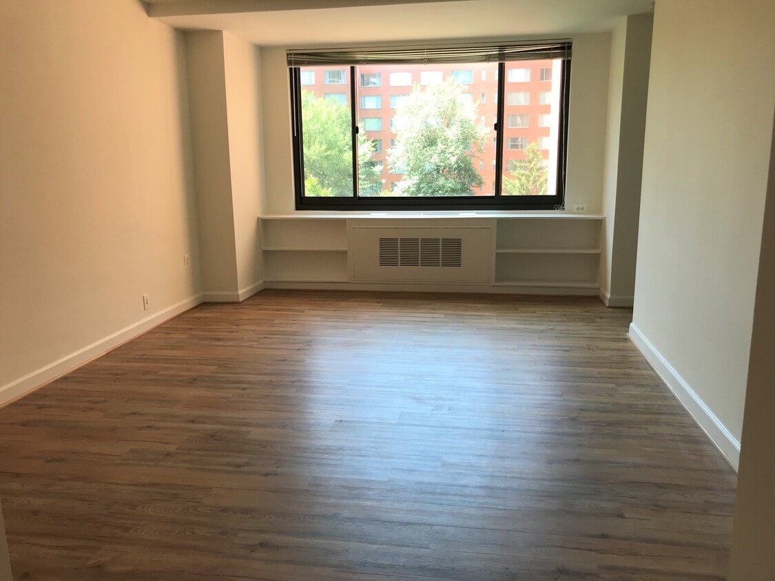 1021 Arlington Blvd Unit 705, Arlington, VA 22209 Condo for Rent in