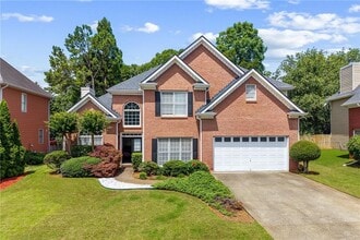Building Photo - 790 Milton Oaks Dr