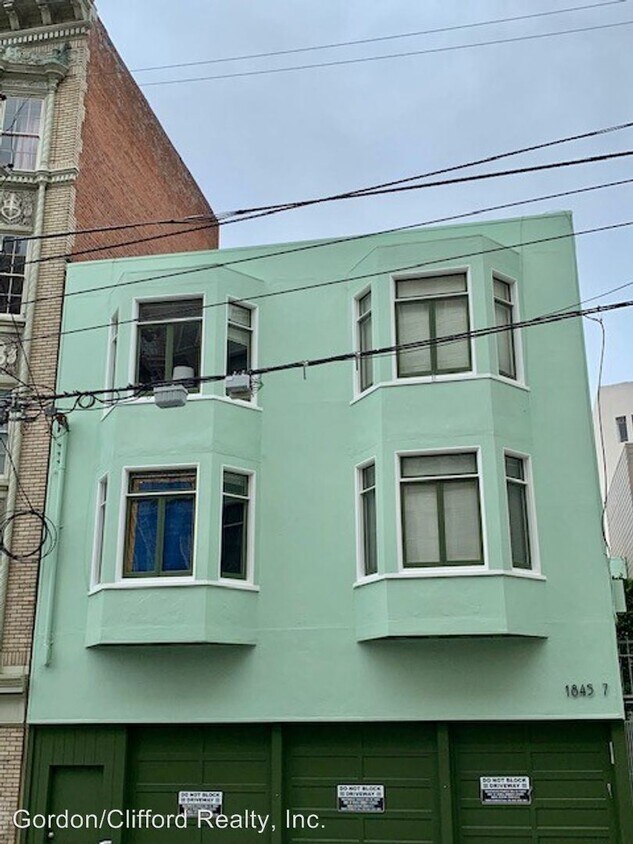 Foto principal - 1845-1847 Clay St