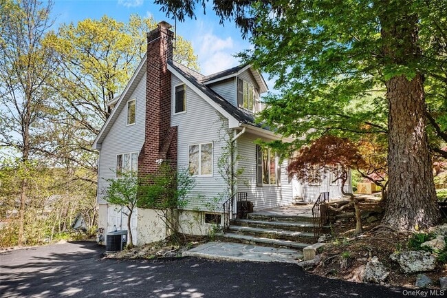 Building Photo - 515 Mountainview Ave