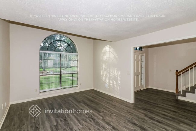 Building Photo - 22947 Benbury Dr