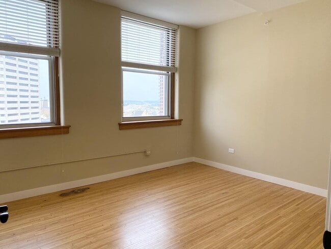 Interior Photo - Pioneer Endicott