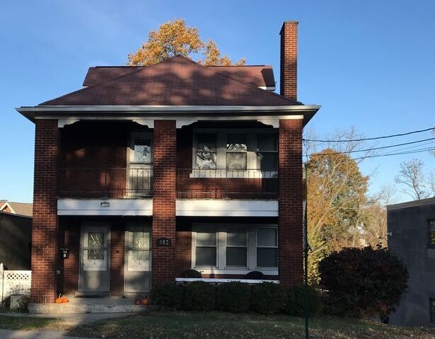 Building - 402 S Fort Thomas Ave