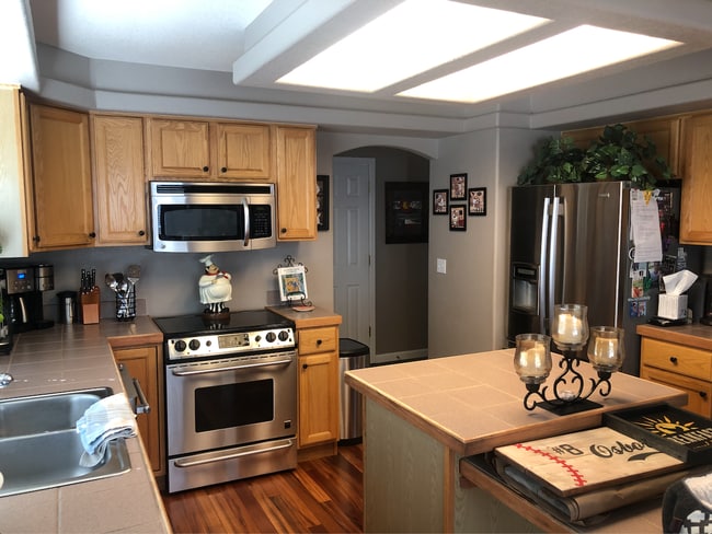 Building Photo - 1408 W Briarhollow Ln
