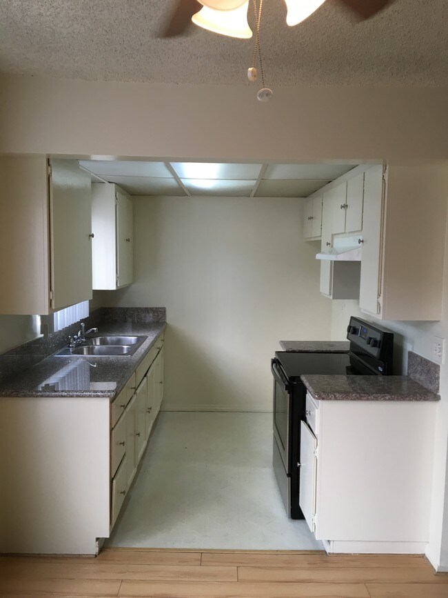 433 S Hobart Blvd Los Angeles Ca 90020 Apartment For 433 S Hobart Blvd Los Angeles Ca 90020 Apartment For