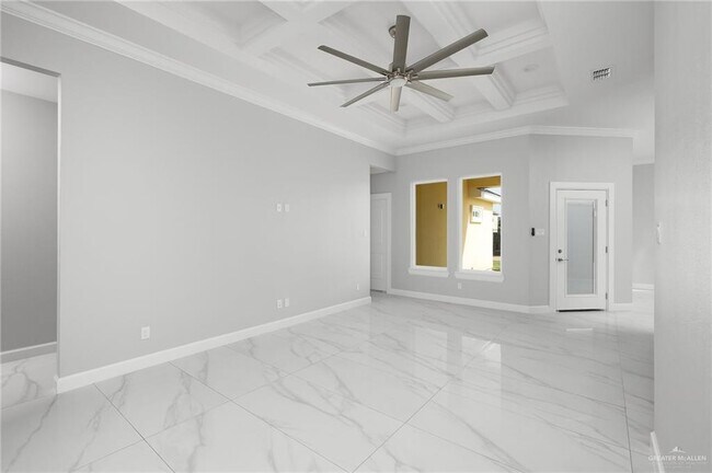 Building Photo - 12 Imperial Oak Dr