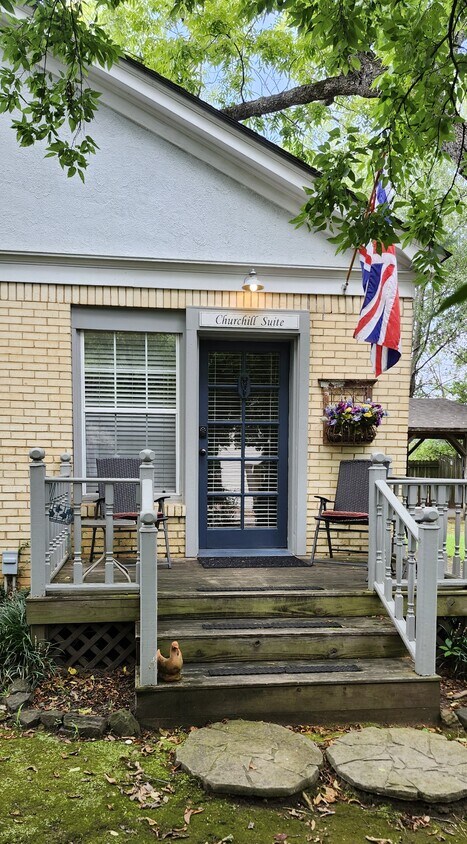 Foto principal - 404 Sunny Ln