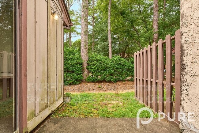 Building Photo - 2068 Watermark Pl
