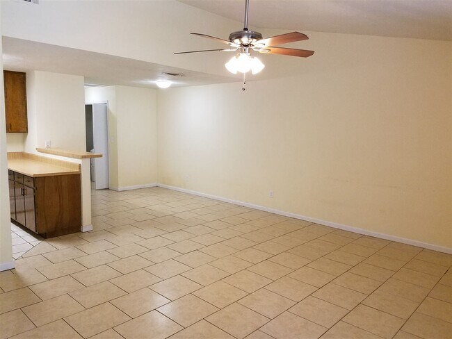 Foto del edificio - 119 Boardwalk Ln