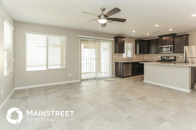 Foto del edificio - 6420 Burlap Ct