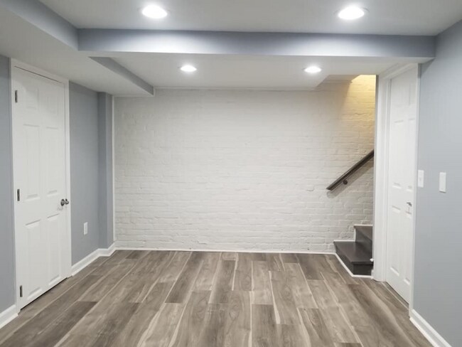 Building Photo - 5726 4th St NW