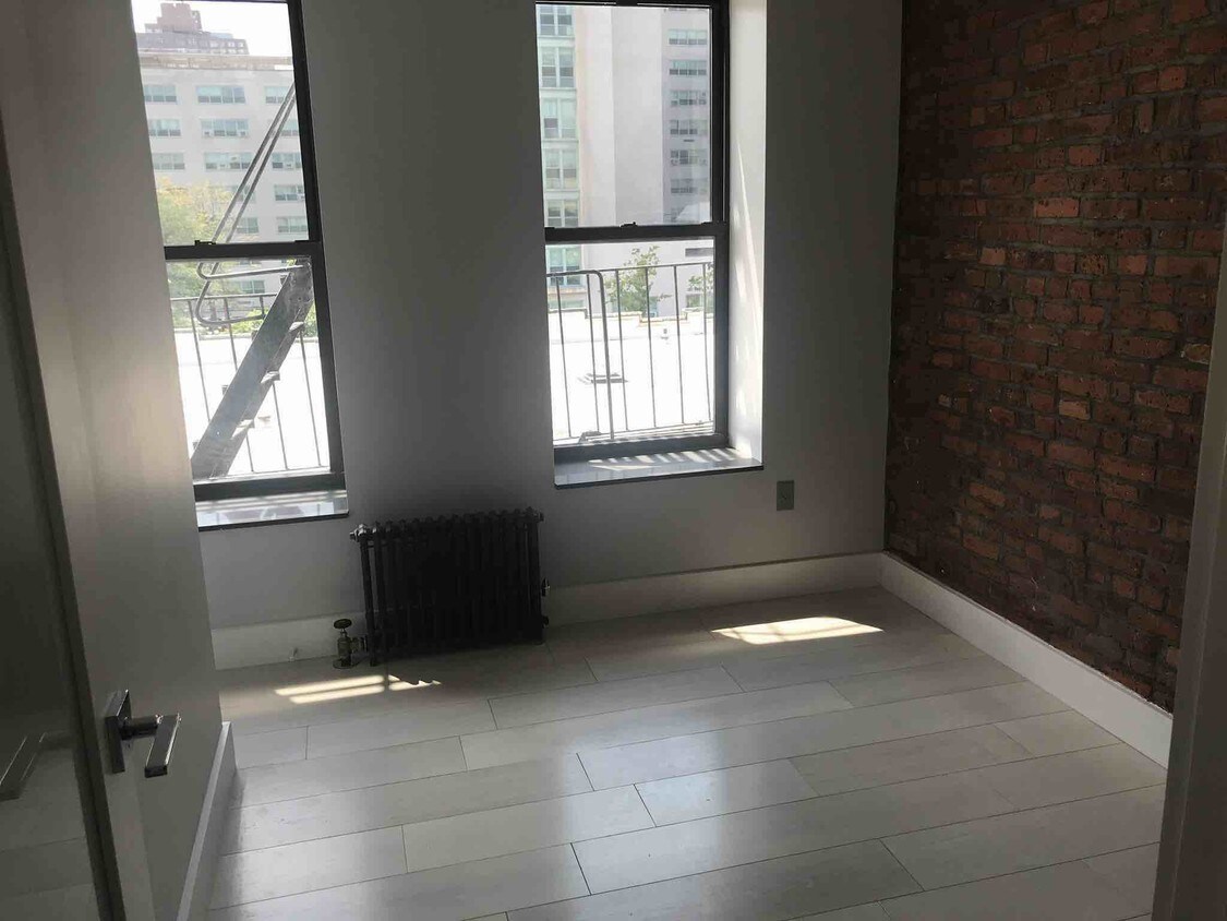 336 E 100th St Unit D New York Ny 10029 Apartment For Rent In Primary Photo 336 E 100th St
