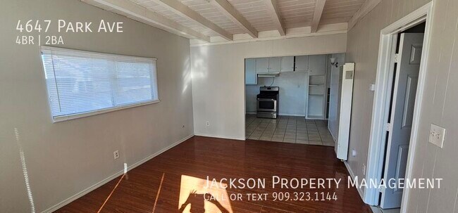 Building Photo - SINGLE STORY 4 BEDROOM