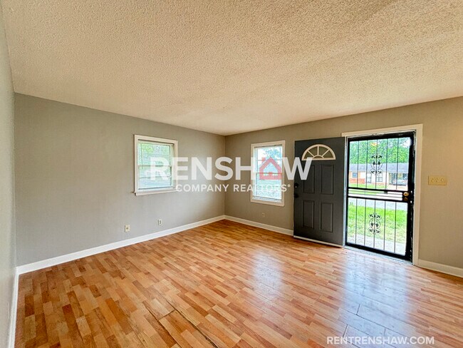 Foto del edificio - 3932 Dearborn St