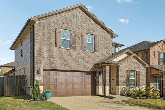 Building Photo - 17722 Hanson Ridge Dr