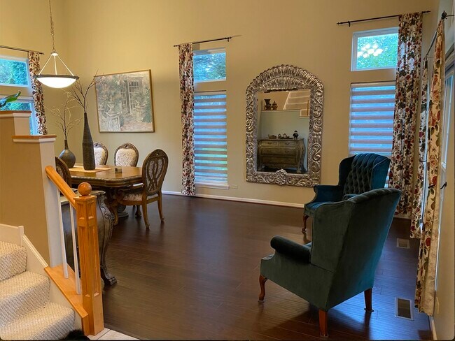 Building Photo - 7624 Beringer Ct