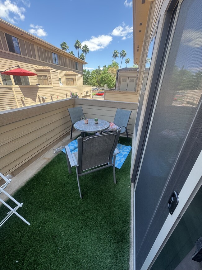 Porch - 734 S Beck Ave