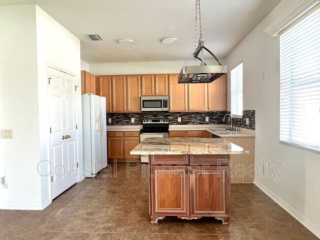 Foto del edificio - 7712 Rathdown Ln