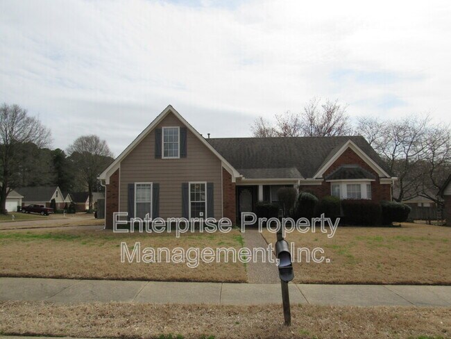 Foto del edificio - 7037 Meadowlands Pl