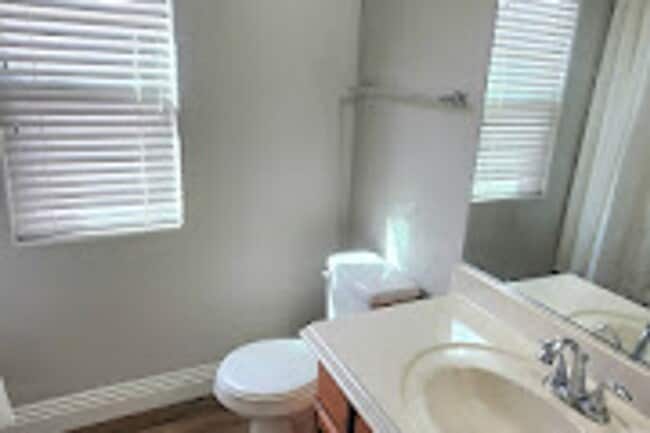 Foto del edificio - 4 bedroom in gated community