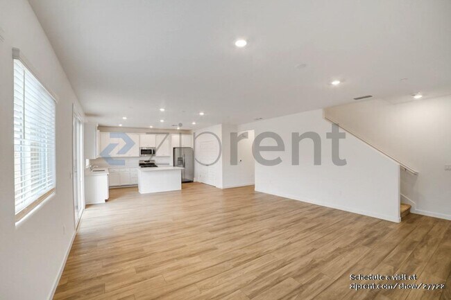 Foto del edificio - 4400 Wax Myrtle Wy