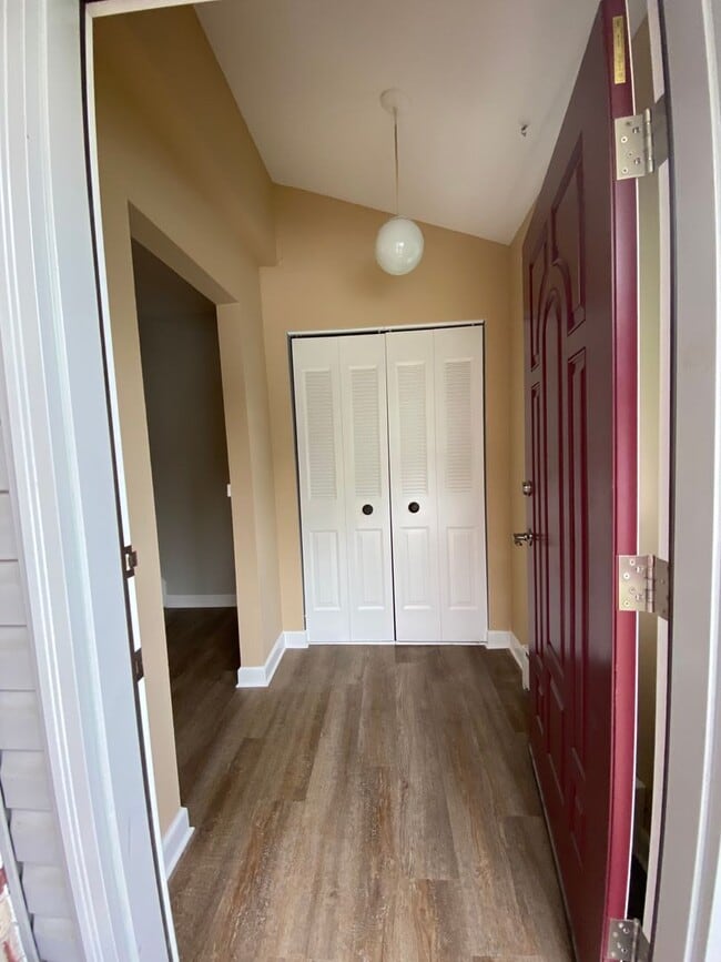 Building Photo - Attractive 3 Bedroom 1.5 Bath home in Mt. ...