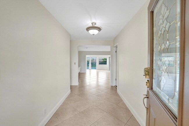 Building Photo - 4721 Sarazen Dr